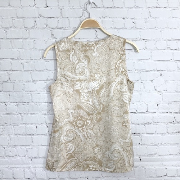 CHICO’S | GOLD & CREAM PAISLEY PRINT TANK - Picture 6 of 7